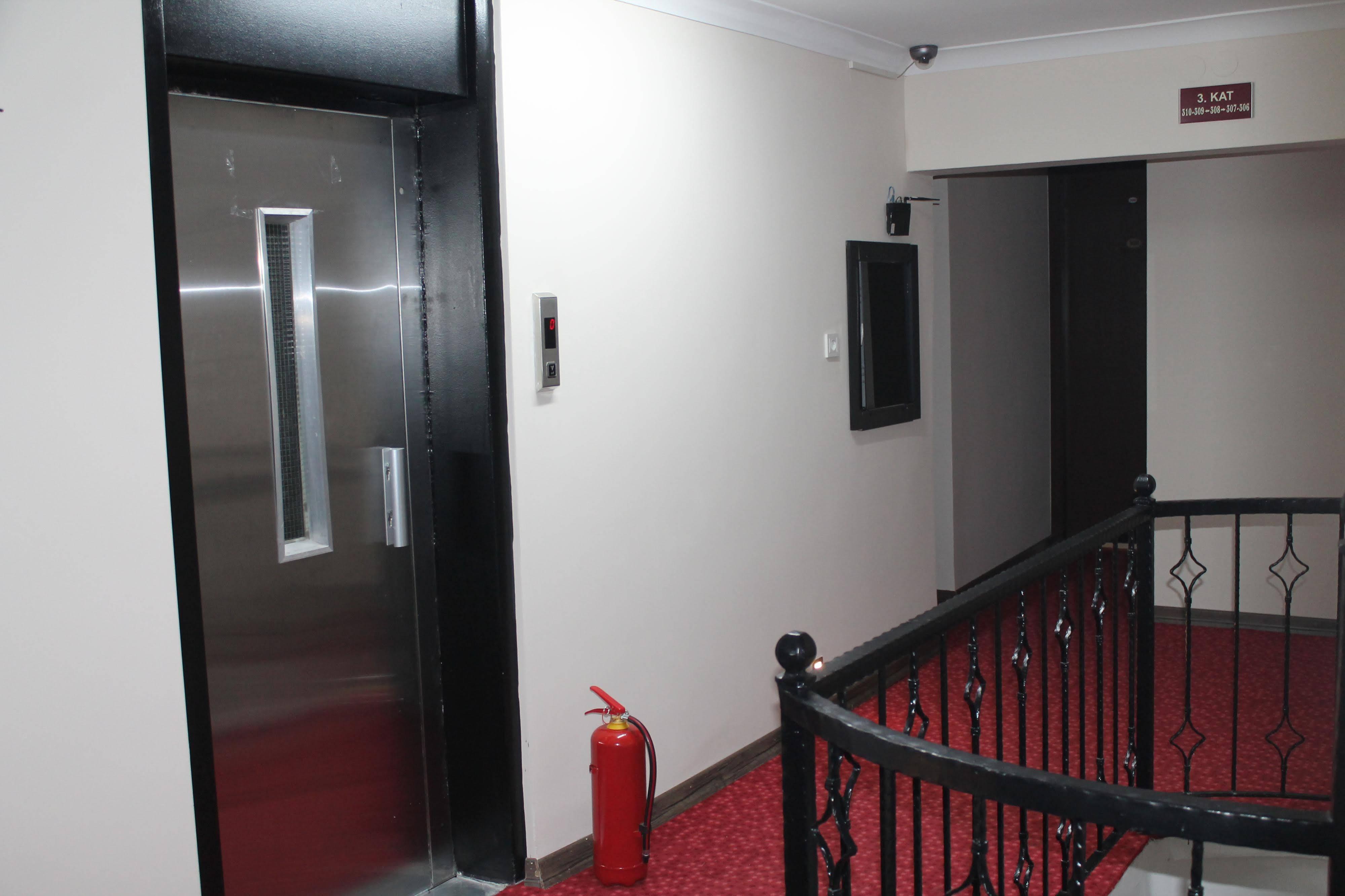 Hotel Abro Necatibey Ankara Esterno foto